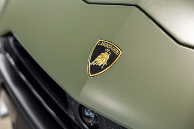 Used 2023 Lamborghini Urus Performante image 11