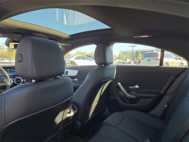 Used 2025 Mercedes-Benz CLA 250 4MATIC image 30