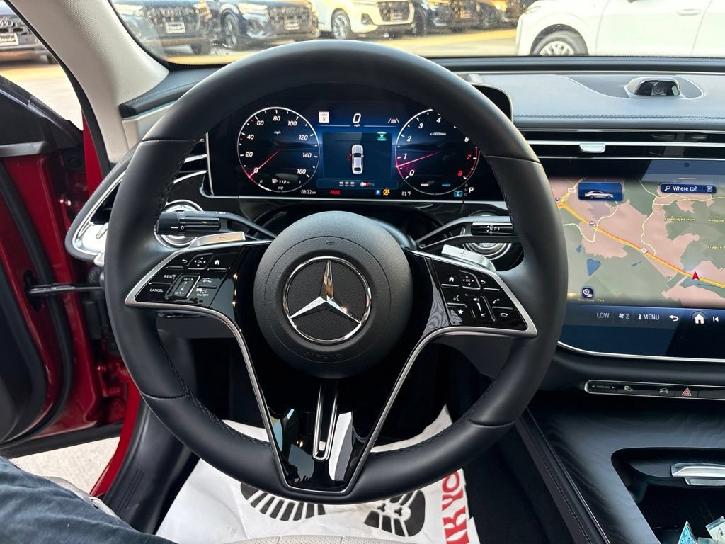 Used 2025 Mercedes-Benz E 350 4MATIC Sedan image 21