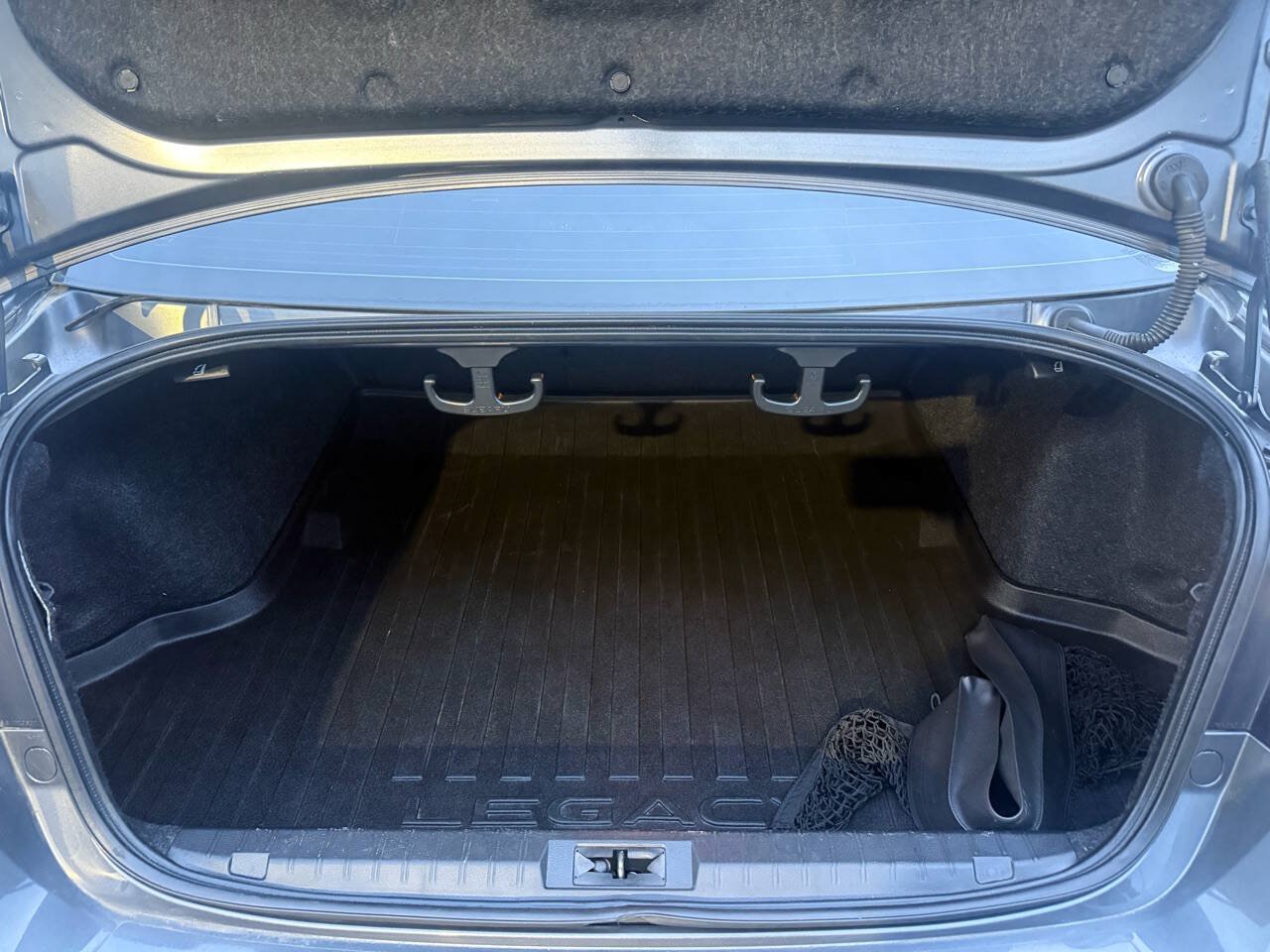 Used 2018 Subaru Legacy 3.6R Limited AWD/4WD image 18