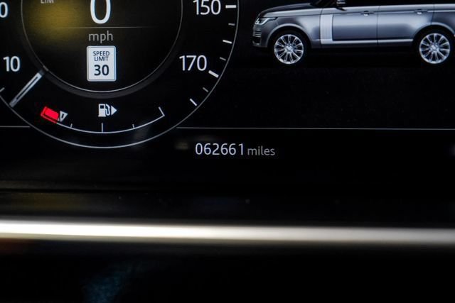 Used 2018 Land Rover Range Rover Long Wheelbase Autobiography AWD/4WD image 24