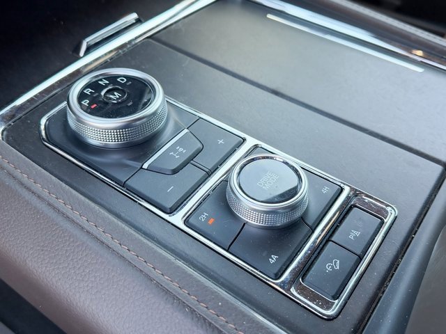 Used 2024 Ford Expedition King Ranch image 14