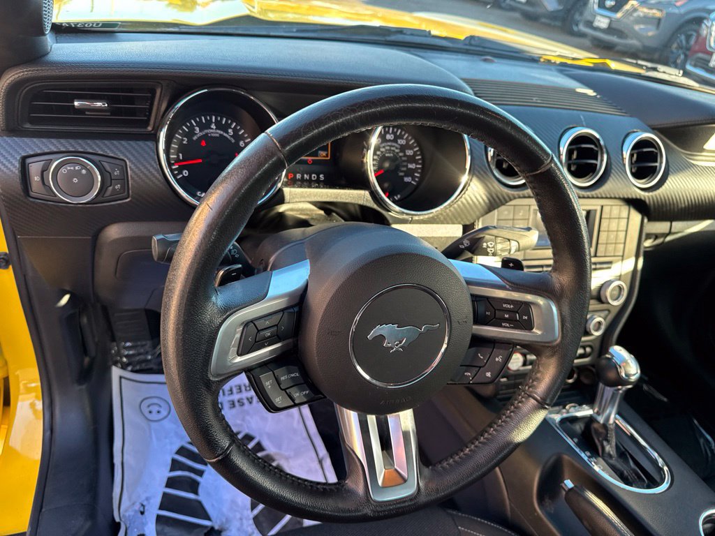 Used 2015 Ford Mustang Convertible w/ Equipment Group 051A RWD image 10