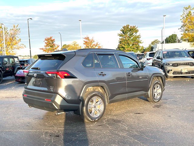 Used 2024 Toyota RAV4 XLE AWD/4WD image 11