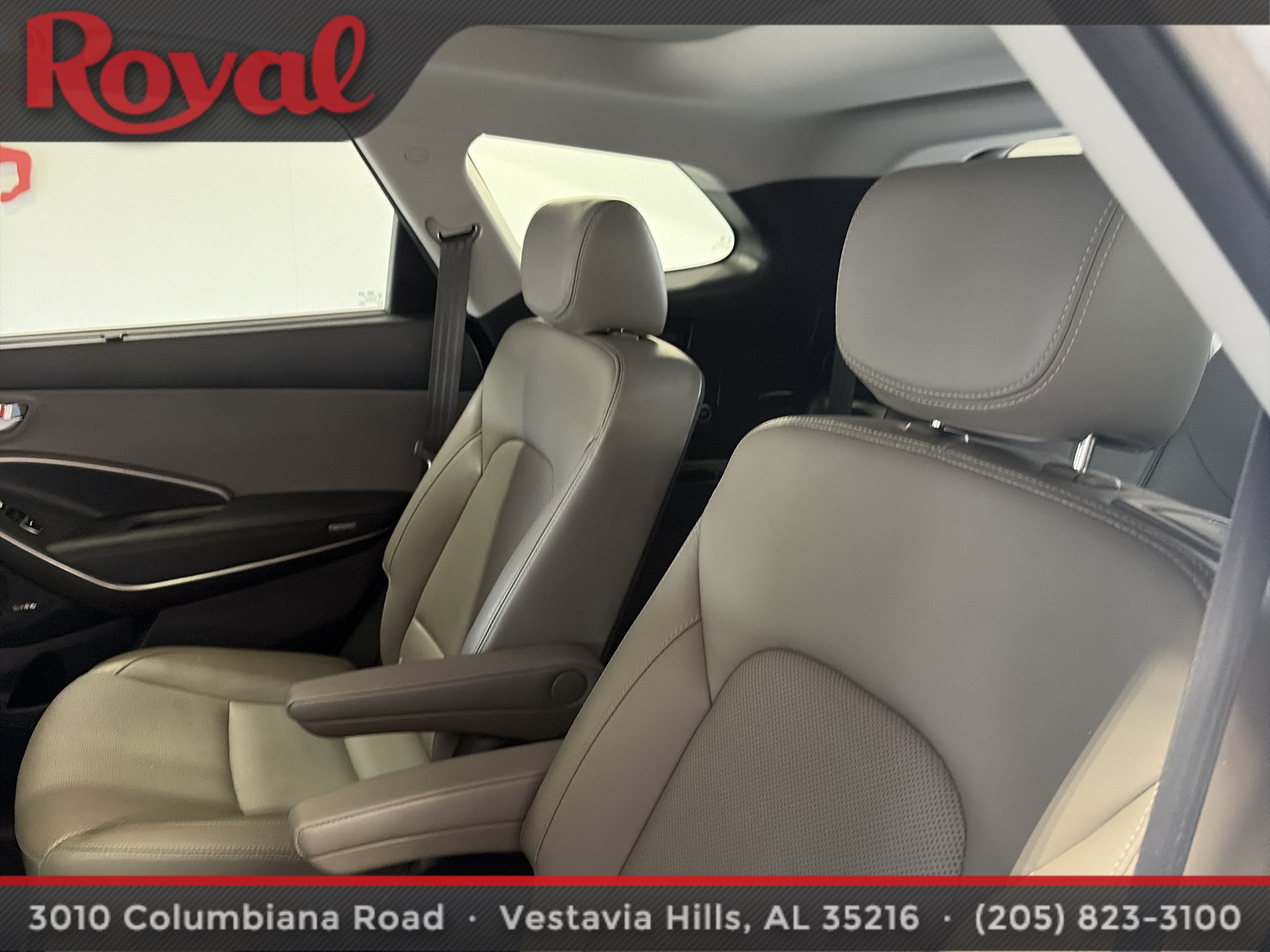 Used 2017 Hyundai Santa Fe Limited FWD image 20