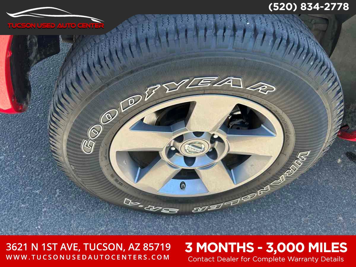 Used 2005 Nissan Titan SE image 28