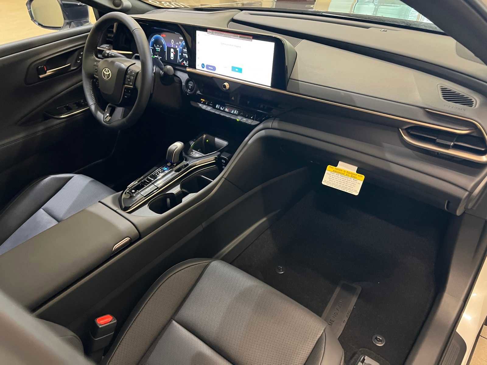 New 2026 Toyota Crown Platinum image 15