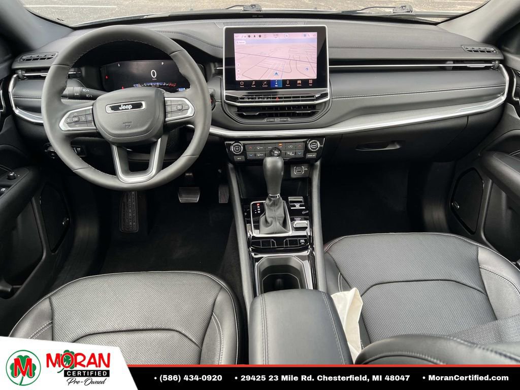Used 2023 Jeep Compass High Altitude AWD/4WD image 14