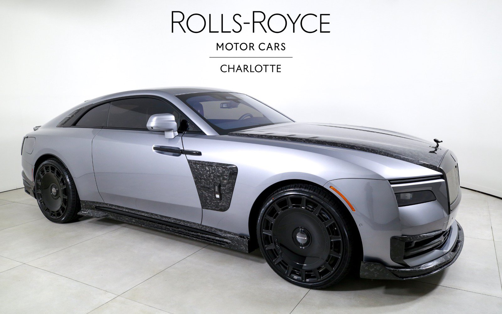 Used 2025 Rolls-Royce Spectre Black Badge AWD/4WD image 5