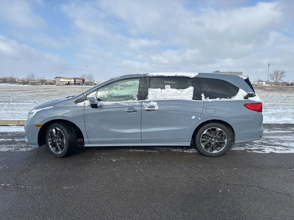 Used 2023 Honda Odyssey Elite image 9