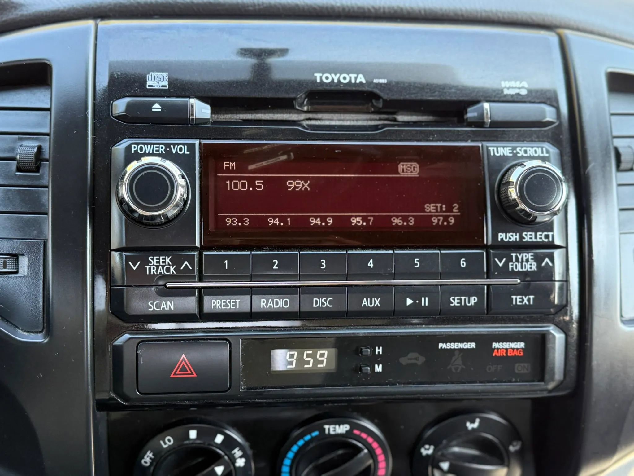 Used 2012 Toyota Tacoma PreRunner w/ Convenience Pkg RWD image 28