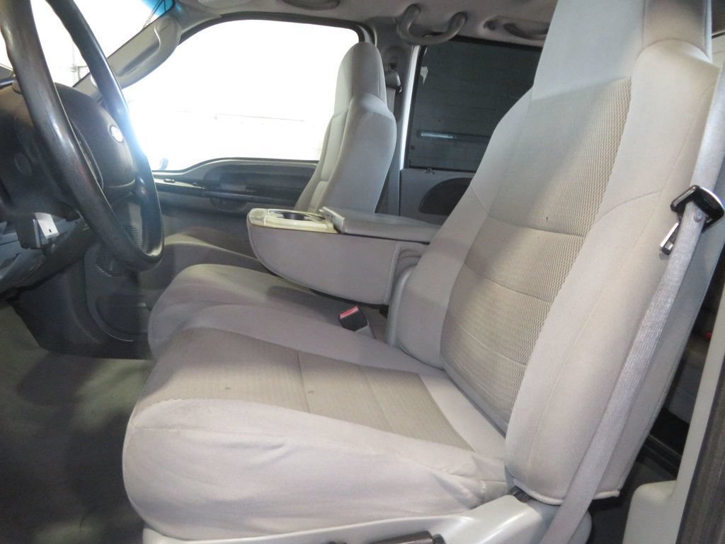 Used 2007 Ford F250 4x4 Crew Cab Super Duty image 23