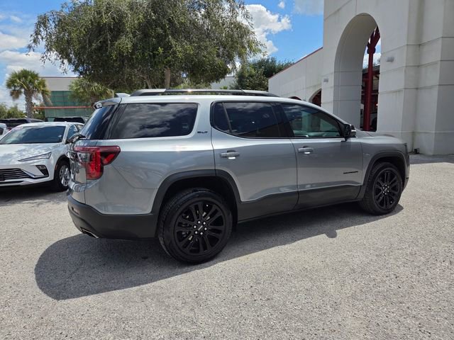 Used 2023 GMC Acadia SLT w/ Elevation Edition FWD image 14