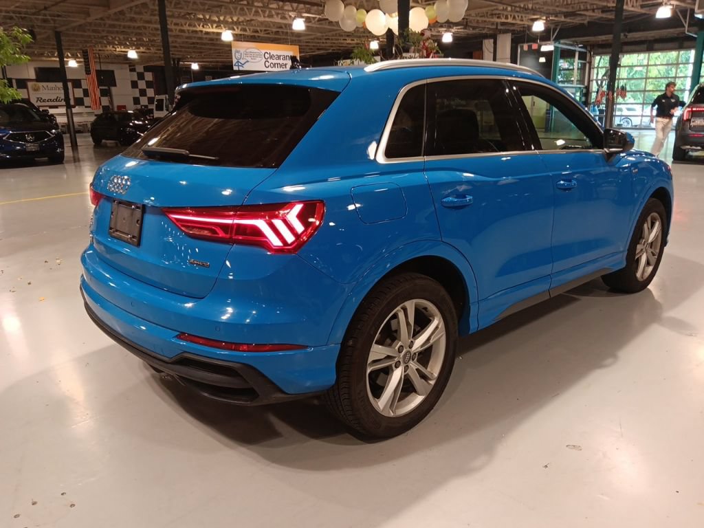 Used 2020 Audi Q3 2.0T Premium Plus w/ Premium Plus Package AWD/4WD image 6