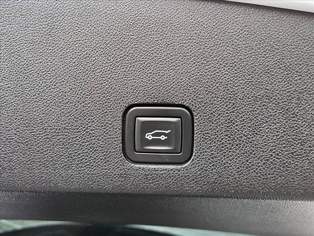Used 2023 Cadillac XT6 Sport w/ Platinum Package AWD/4WD image 30