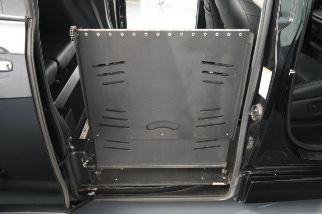 Used 2020 Toyota Sienna SE FWD image 62