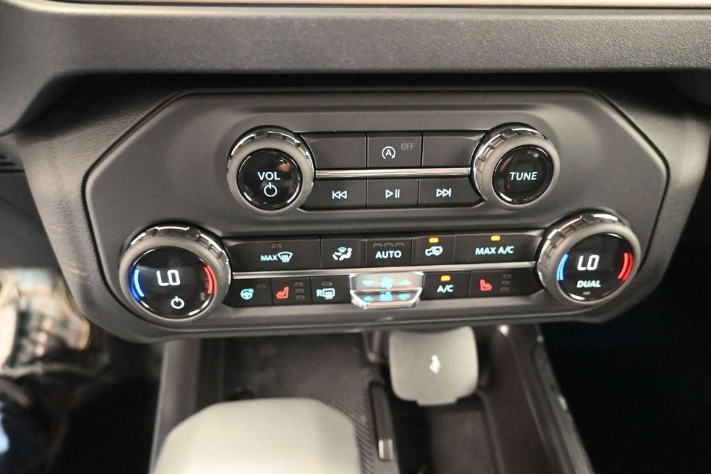 New 2026 Ford Bronco Outer Banks AWD/4WD image 3