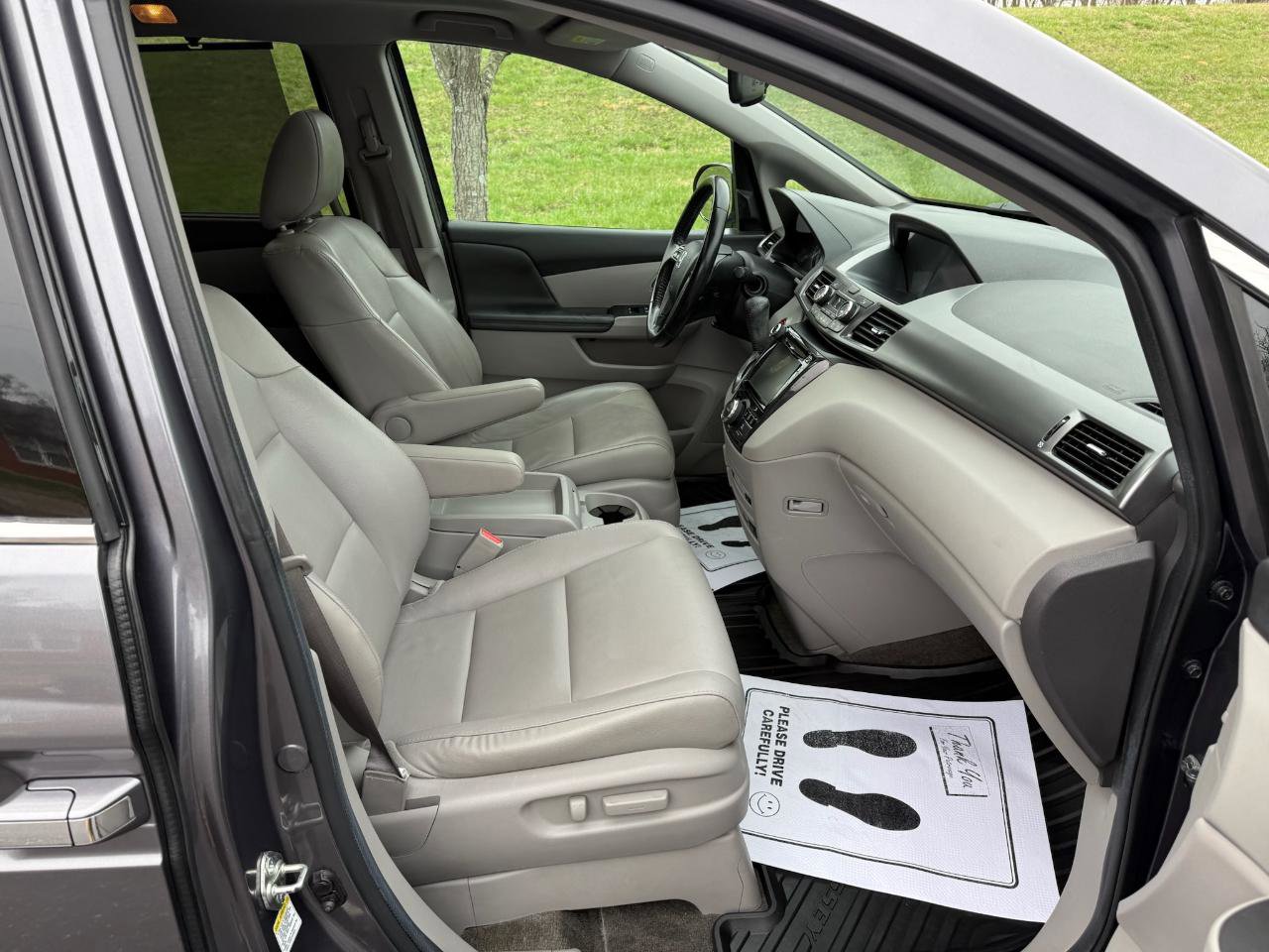 Used 2014 Honda Odyssey Touring image 30