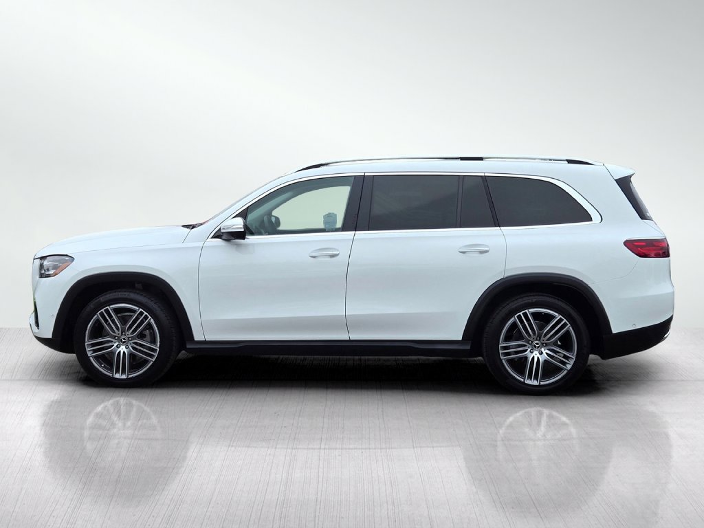 Used 2024 Mercedes-Benz GLS 450 4MATIC image 7