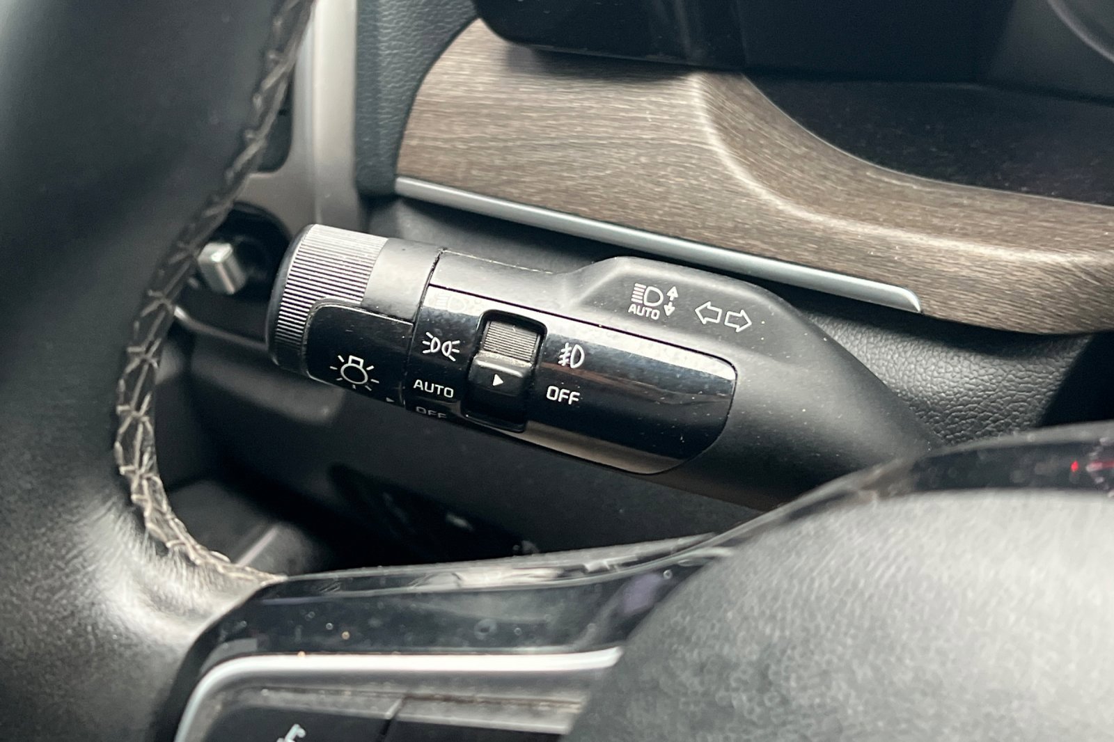 Used 2021 Kia Sorento EX w/ Panoramic Sunroof Package image 36