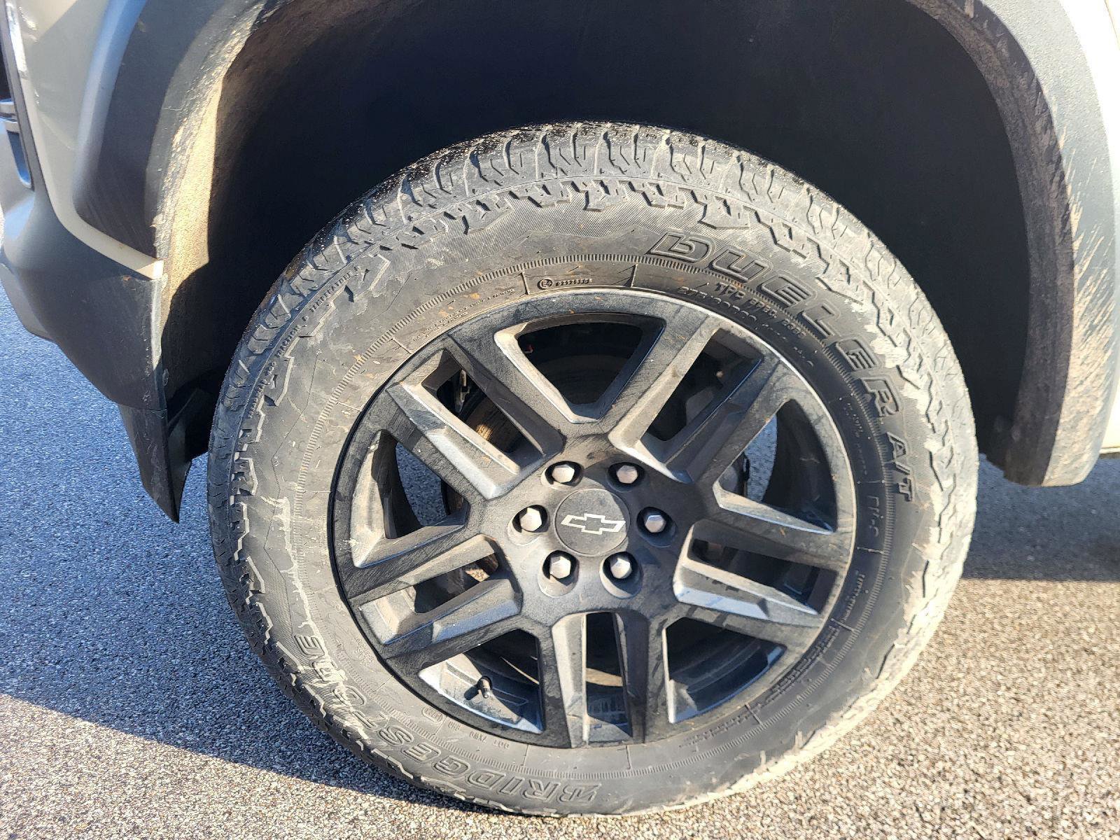 Used 2023 Chevrolet Colorado Trail Boss w/ Advanced Trailering Package image 15