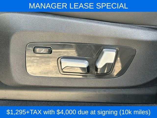 Certified 2025 BMW X7 xDrive40i w/ Premium Package image 32