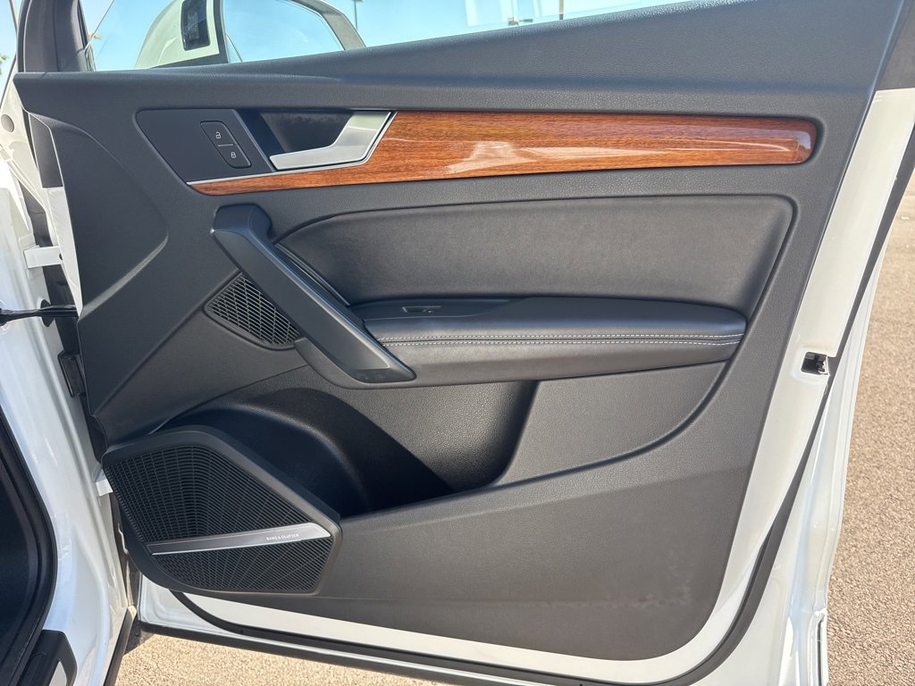 Used 2023 Audi Q5 2.0T Premium Plus image 40