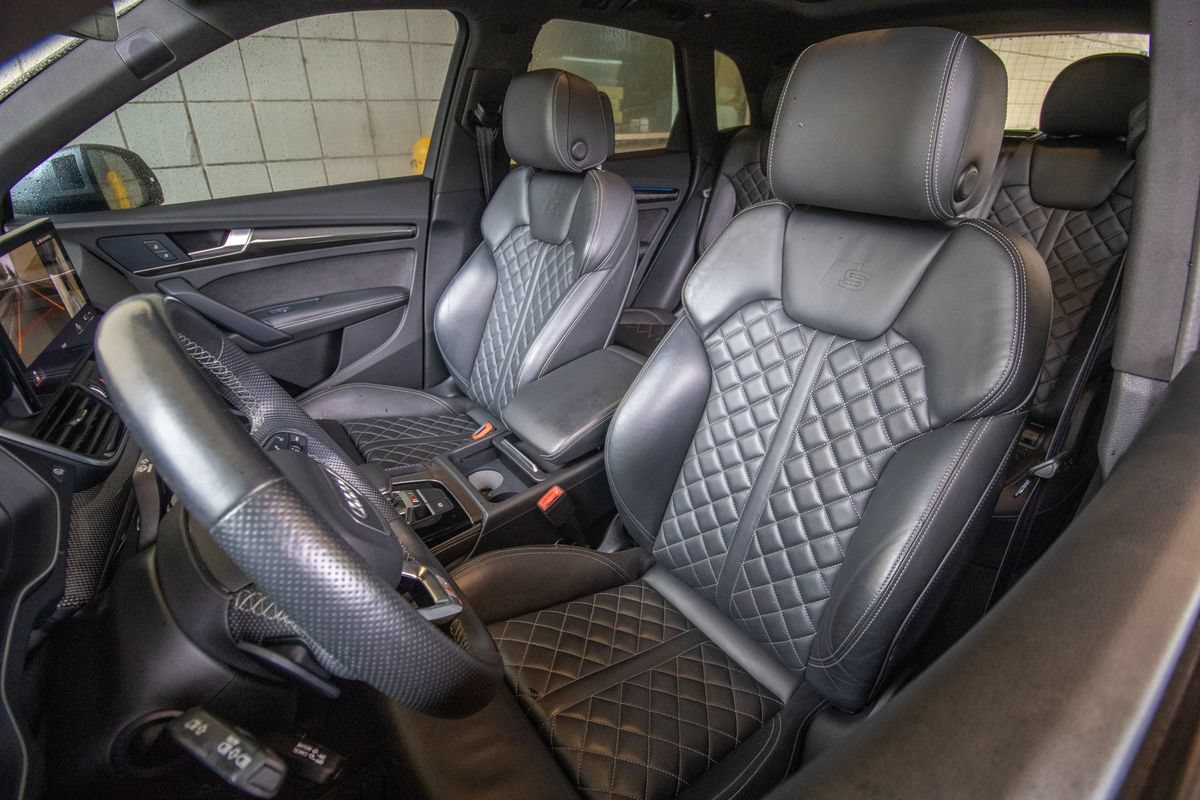 Used 2022 Audi SQ5 Prestige w/ Prestige Package AWD/4WD image 17