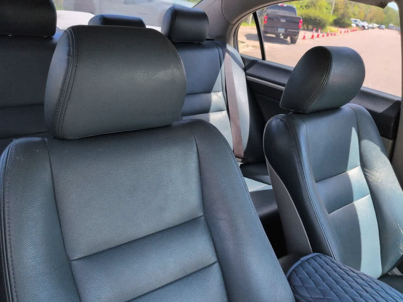 Used 2010 Honda Civic Hybrid Sedan image 7