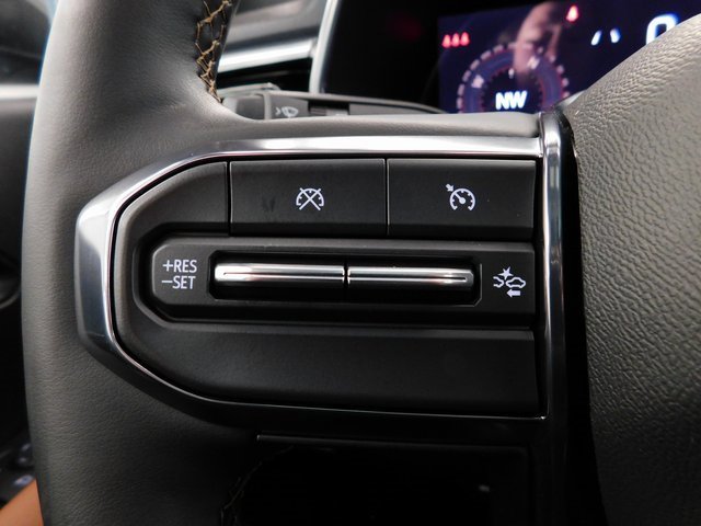 Used 2024 GMC Canyon AT4 w/ AT4 Premium Package image 34