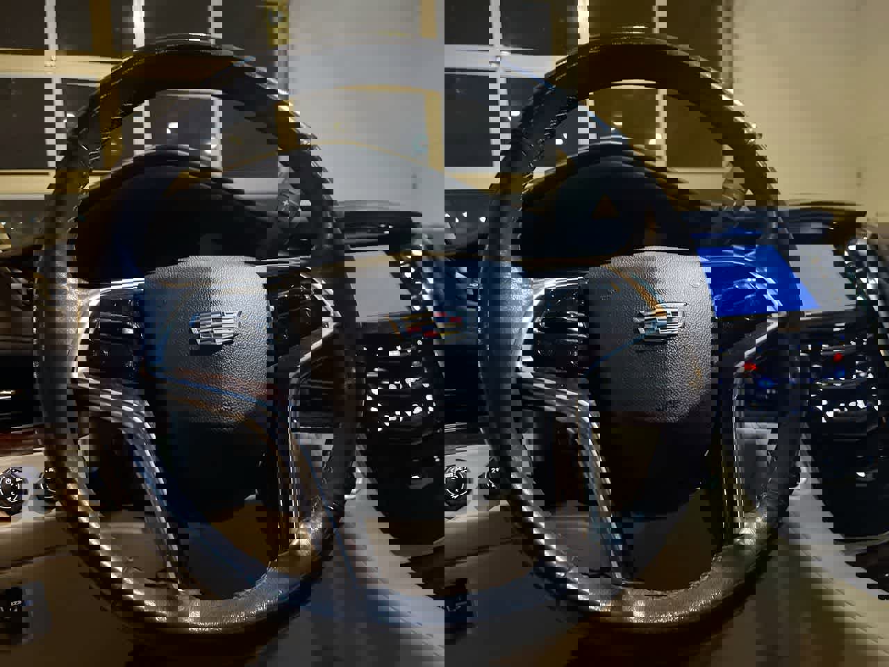 Used 2015 Cadillac Escalade Premium image 14