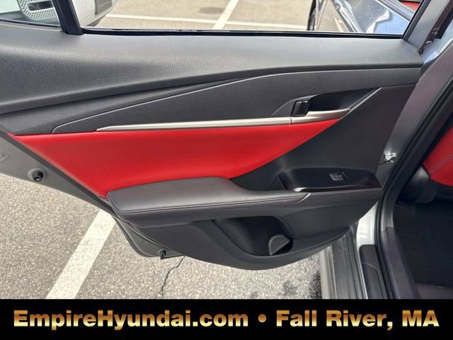 Used 2025 Toyota Camry XSE image 15