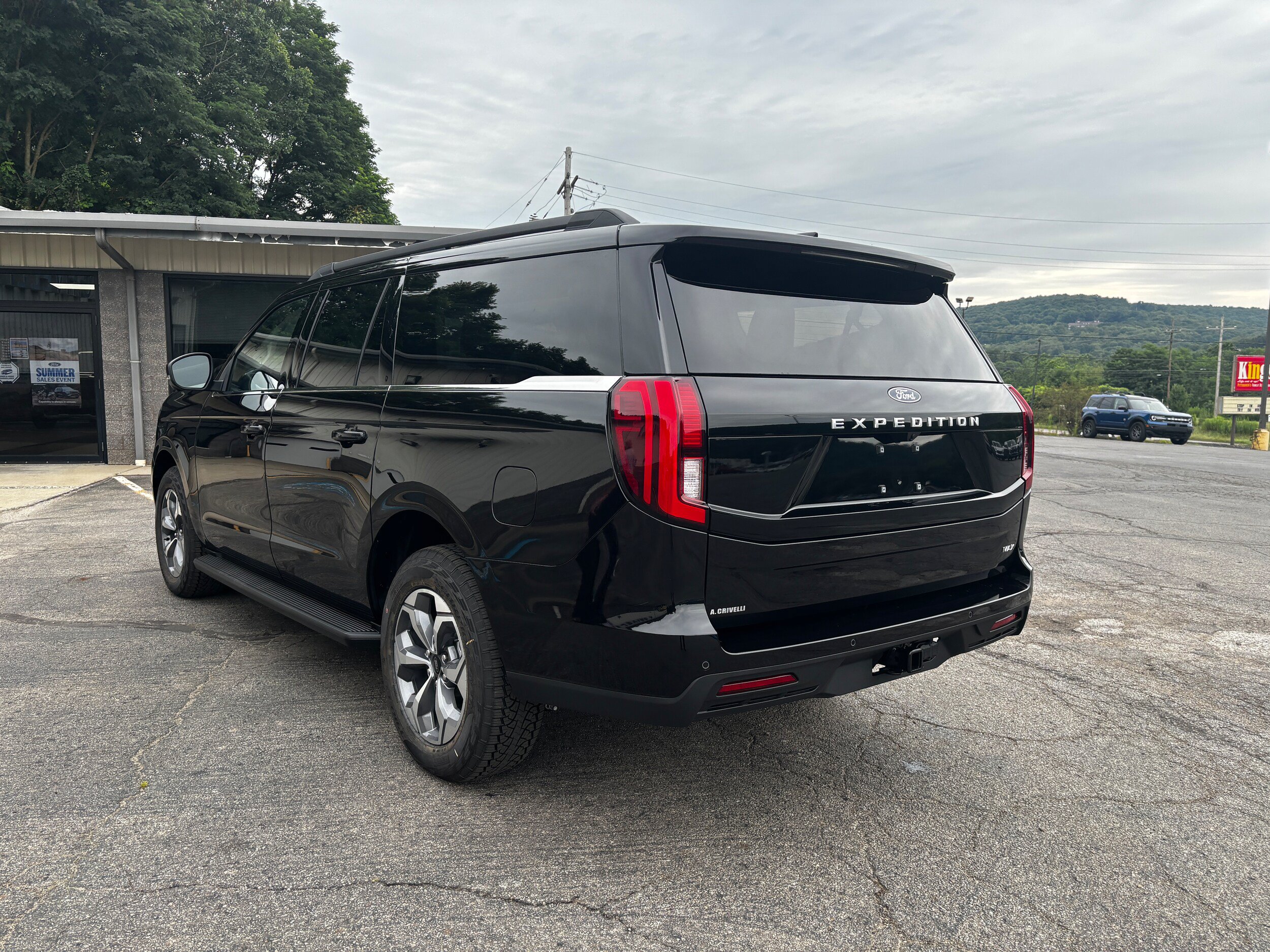 New 2027 Ford Expedition Max Active AWD/4WD image 5