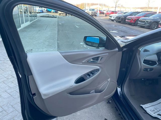 Certified 2023 Chevrolet Malibu LS w/ Driver Confidence Package image 20