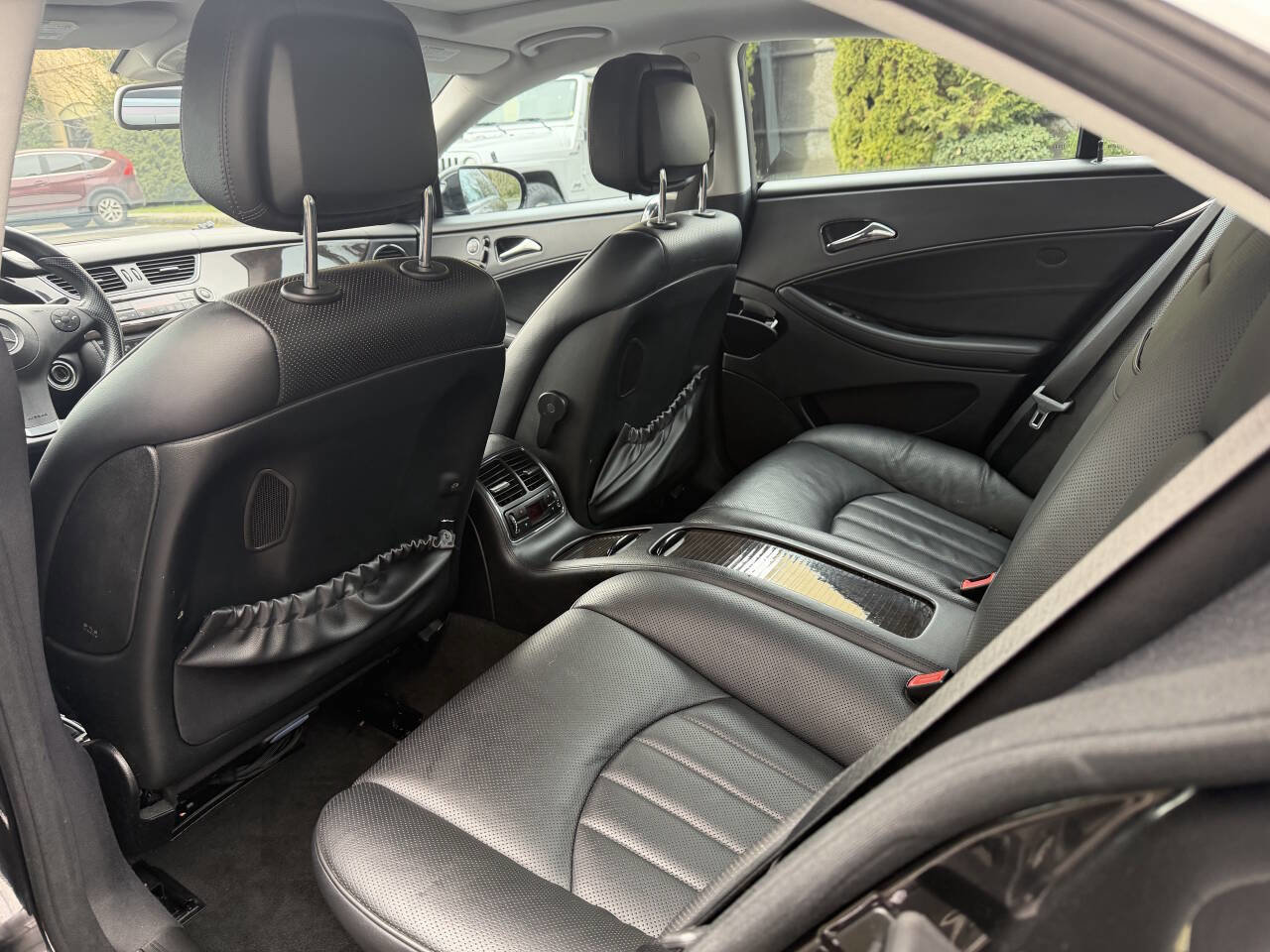 Used 2011 Mercedes-Benz CLS 550 image 27