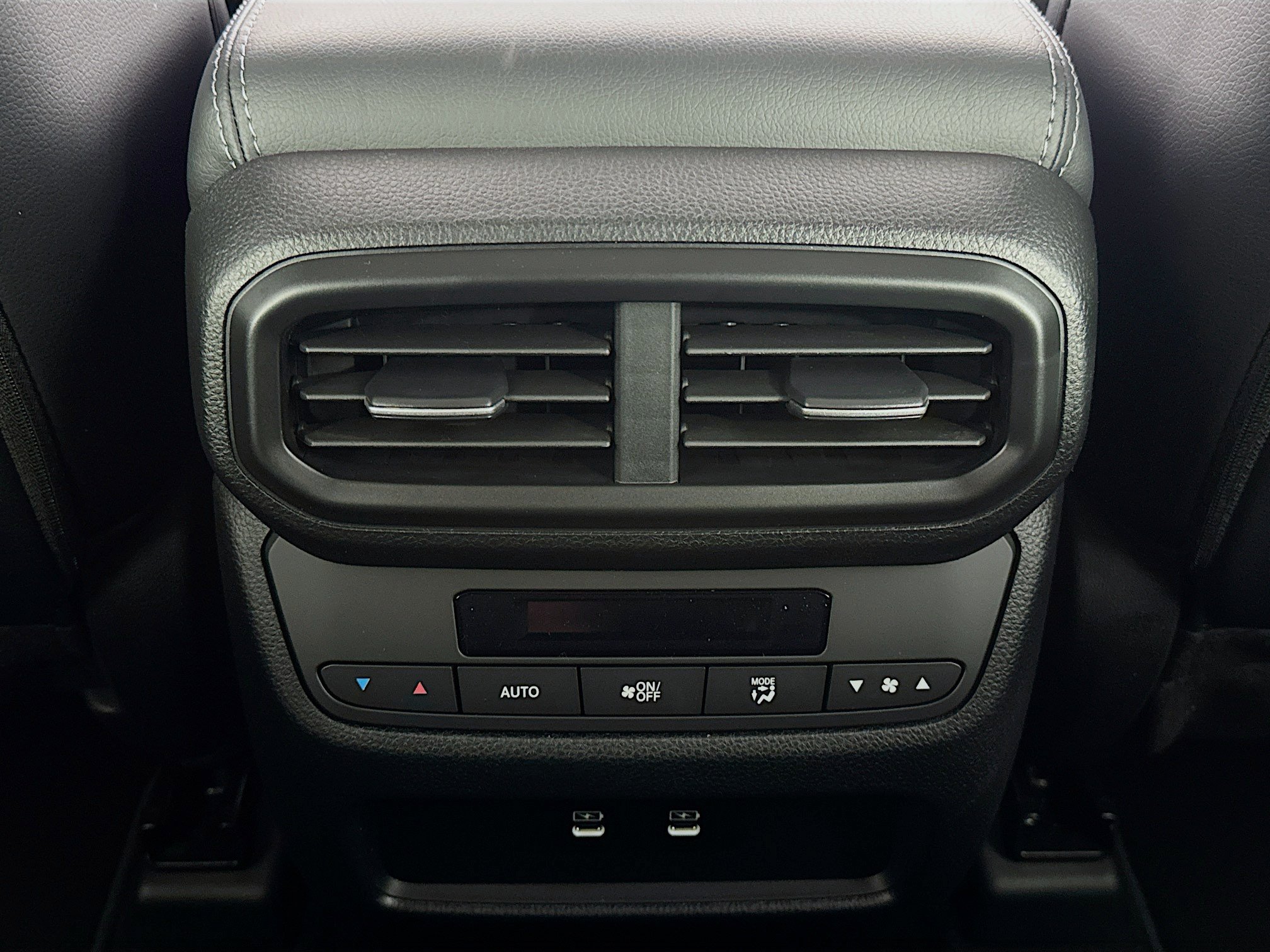 New 2026 Honda Pilot Touring image 27