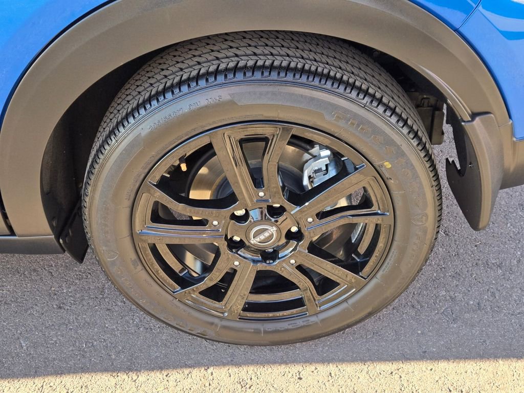 Certified 2023 Nissan Kicks SR w/ SR Premium Package FWD image 10