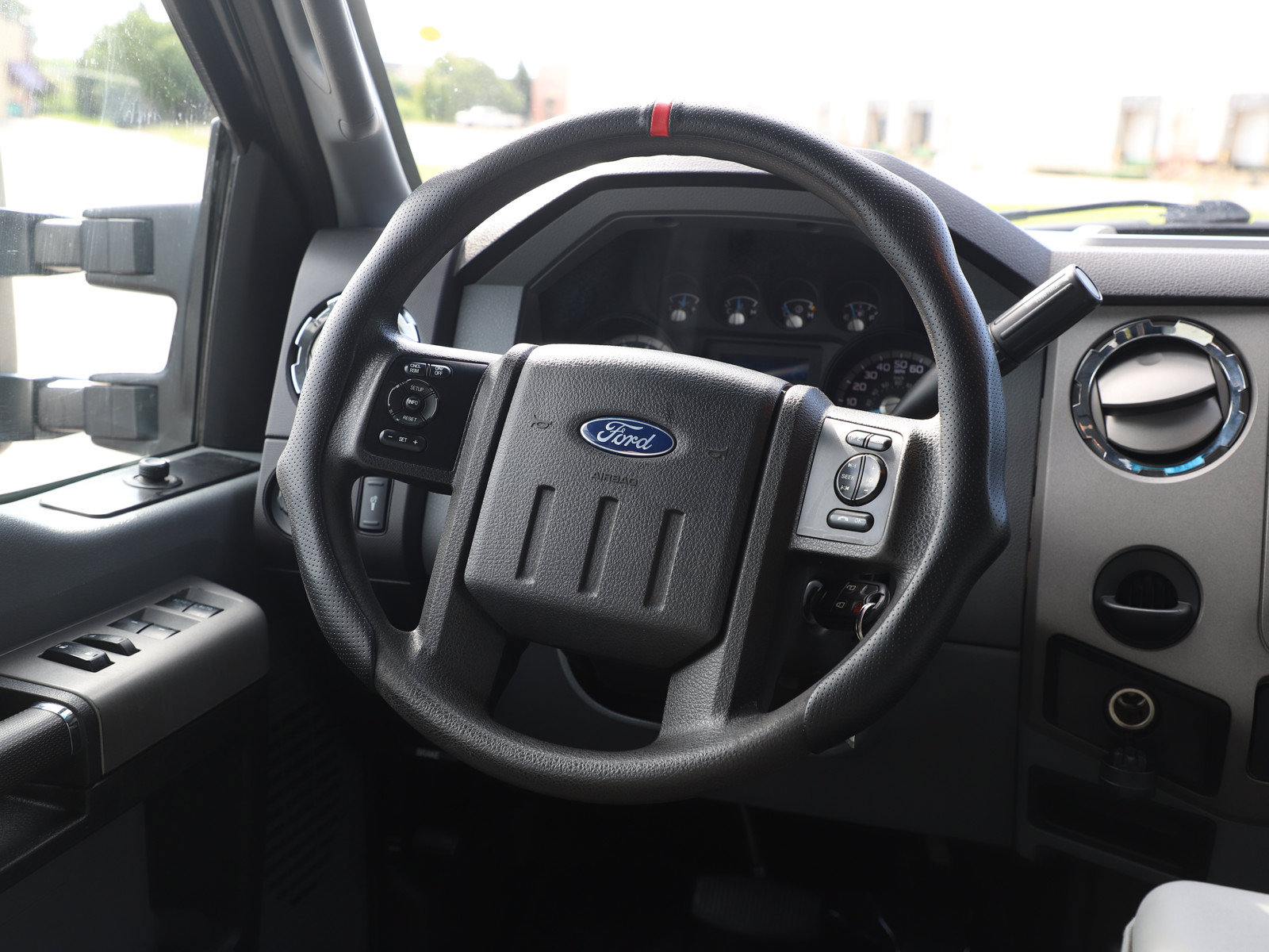 Used 2016 Ford F250 XLT AWD/4WD image 16