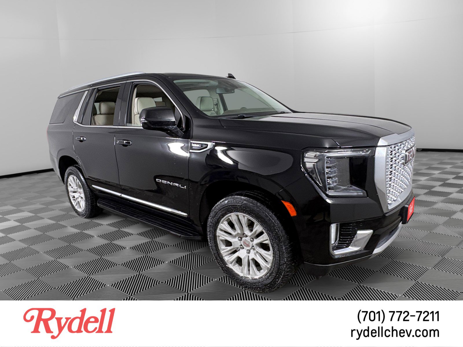 Used 2021 GMC Yukon Denali w/ Max Trailering Package AWD/4WD image 7