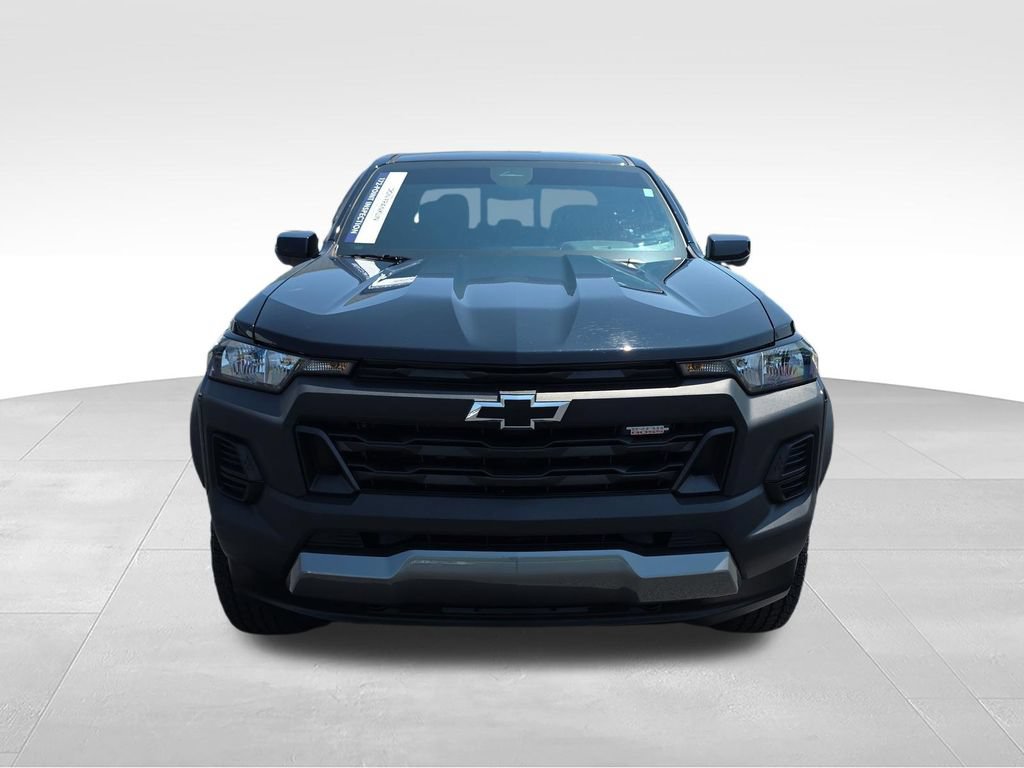 Used 2026 Chevrolet Colorado Trail Boss AWD/4WD image 8