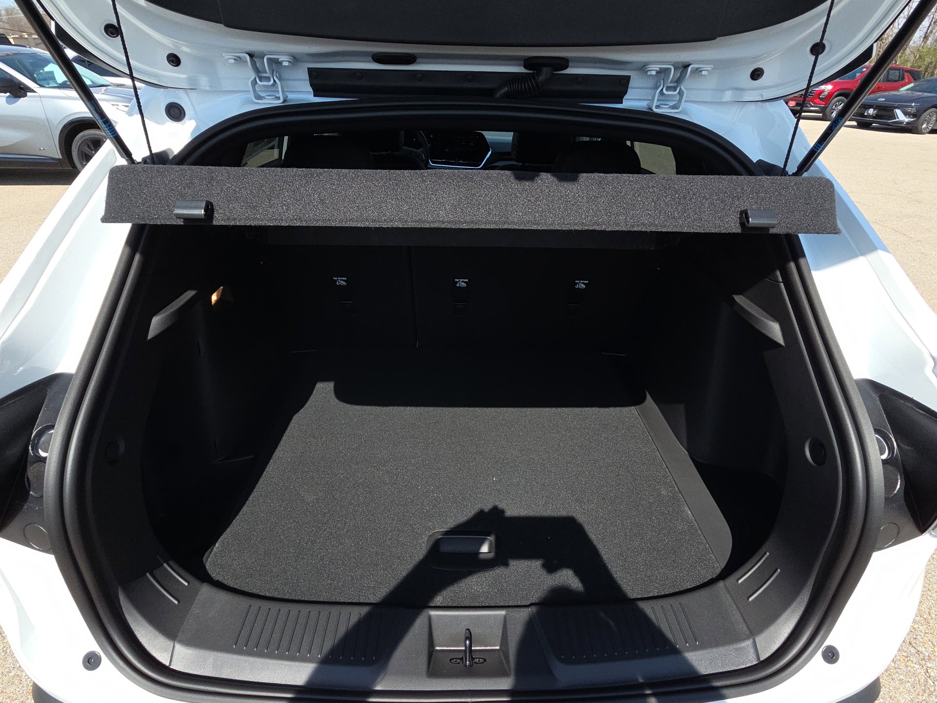 New 2026 Chevrolet Trax RS w/ Driver Confidence Package image 32
