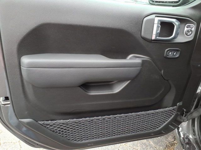 New 2026 Jeep Gladiator Sport image 8