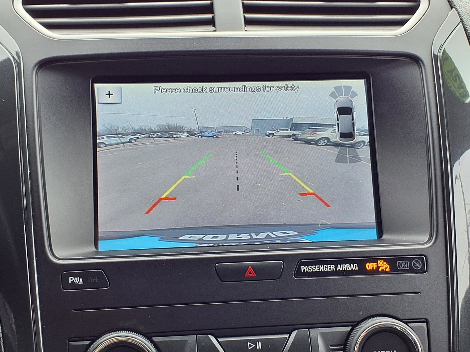 Used 2019 Ford Explorer XLT w/ Equipment Group 202A image 11