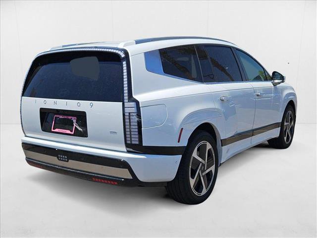 New 2026 Hyundai Ioniq 9 Calligraphy image 2