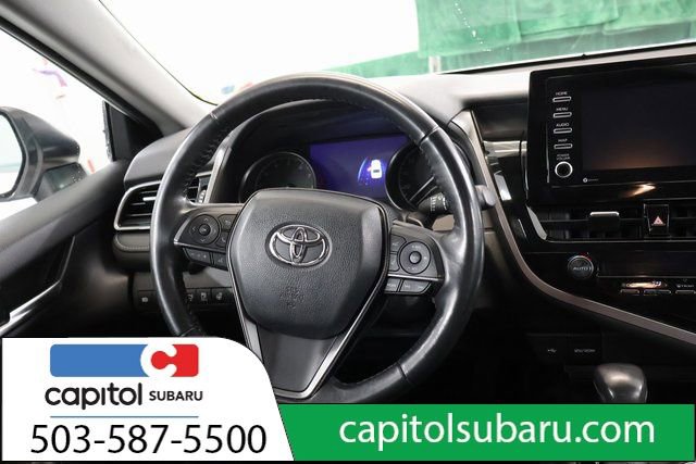 Used 2021 Toyota Camry SE w/ Cold Weather Package image 15
