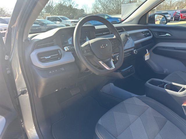 New 2027 Chevrolet Bolt LT w/ Comfort Package FWD image 14
