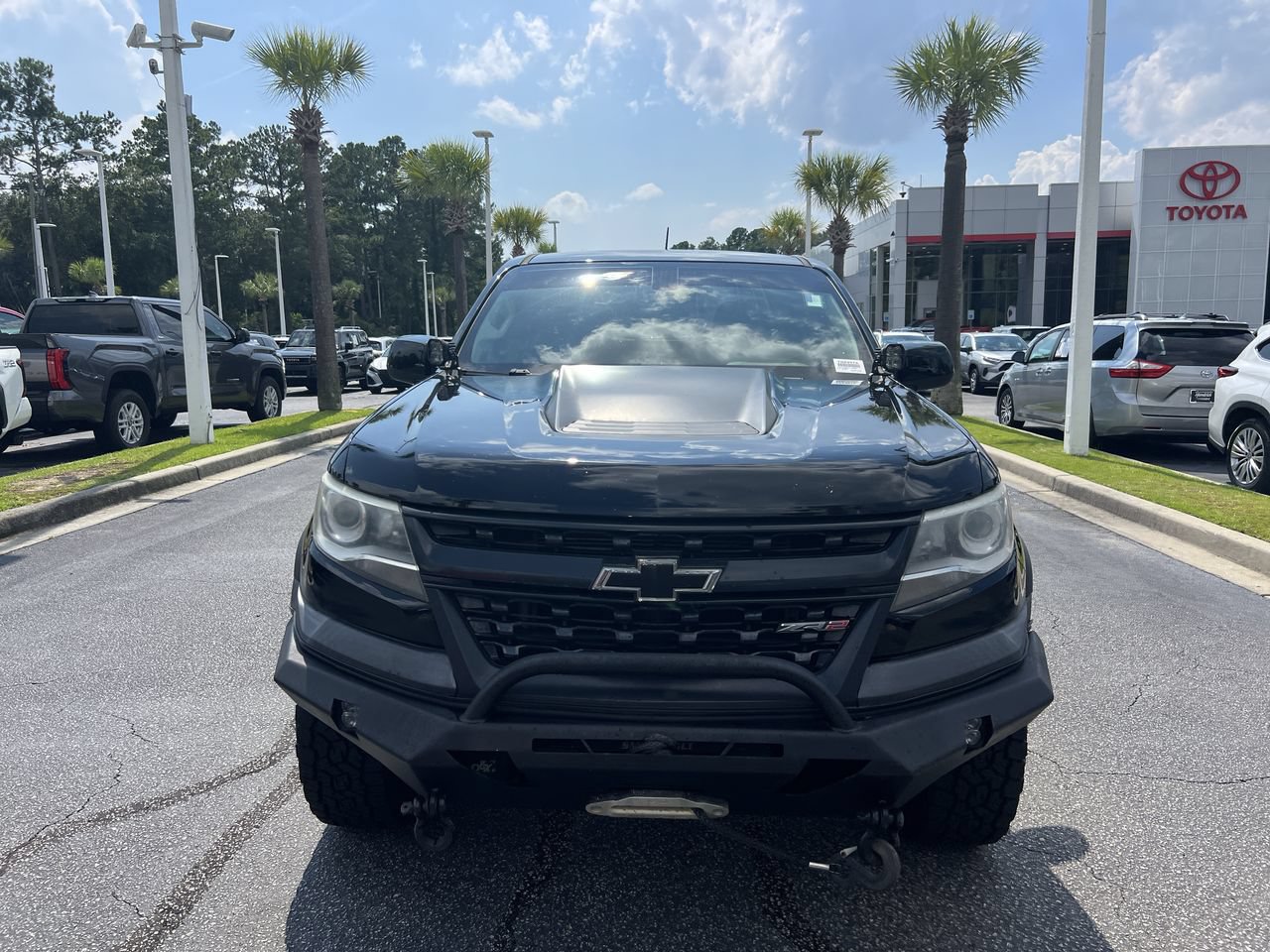 Used 2018 Chevrolet Colorado ZR2 AWD/4WD image 3