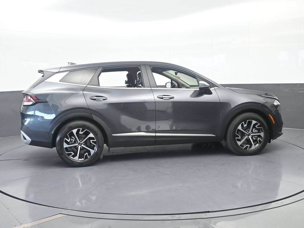Used 2023 Kia Sportage EX FWD image 7