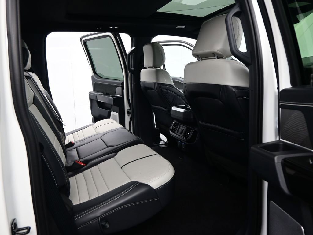 Used 2024 Ford F150 Lightning Platinum image 24