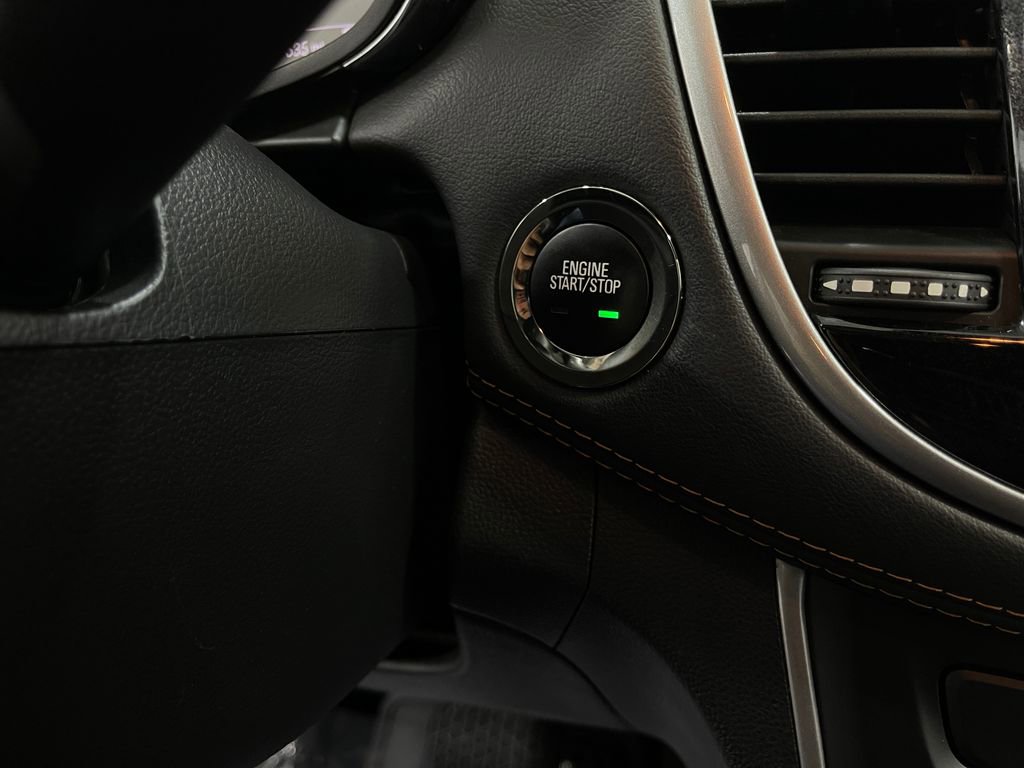 Used 2020 Chevrolet Trax LT w/ Driver Confidence Package image 20
